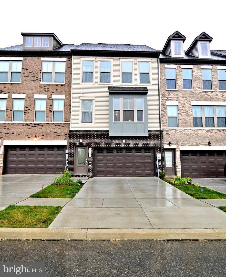 Townhouse for rent at 6923 Gladebrook Rd, Brandywine, MD 20613