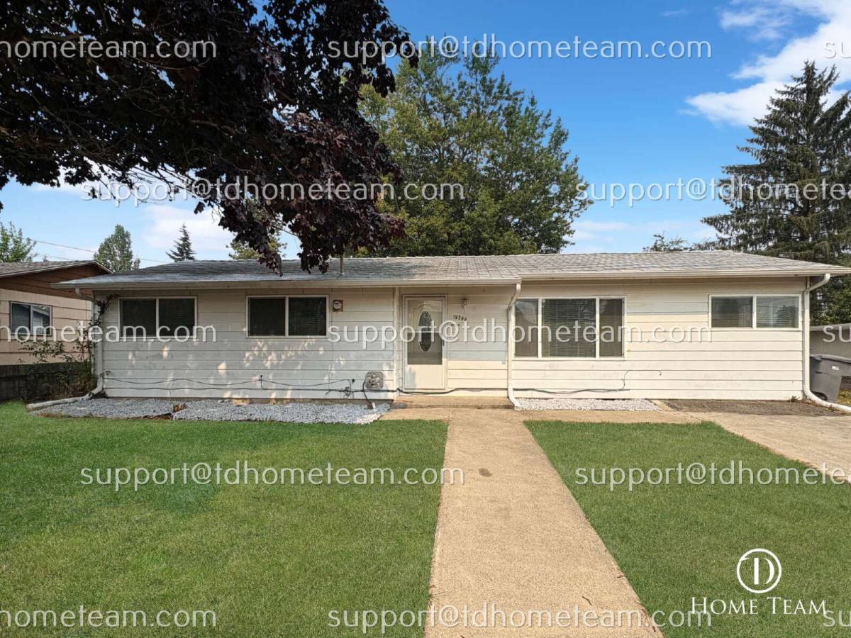 House for rent at 15755 118th Ave SE, Renton, WA 98058