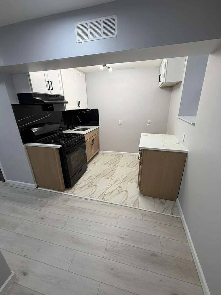 Apartment for rent at 32 Dayton St #G1, Newark, NJ 07114