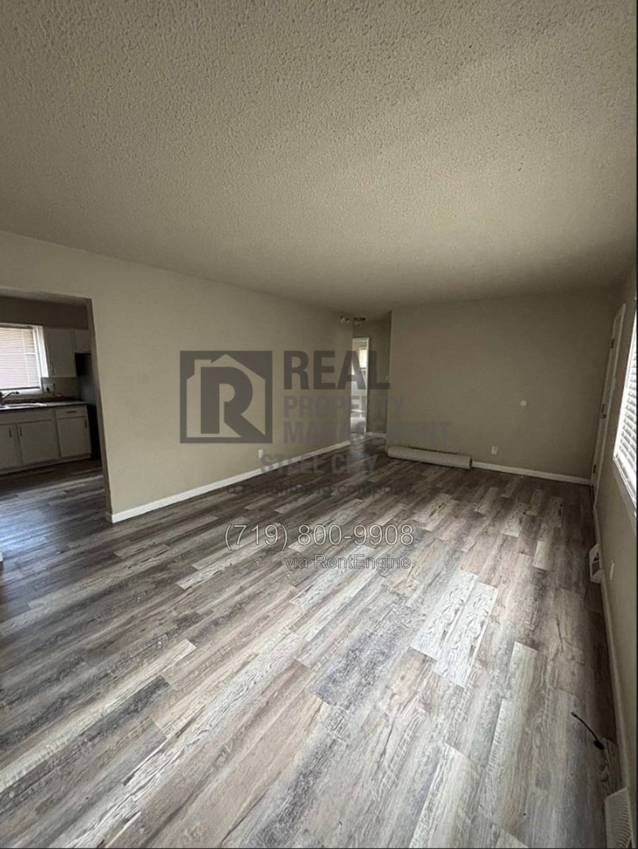 Apartment for rent at 2132 E 6th St, Pueblo, CO 81001