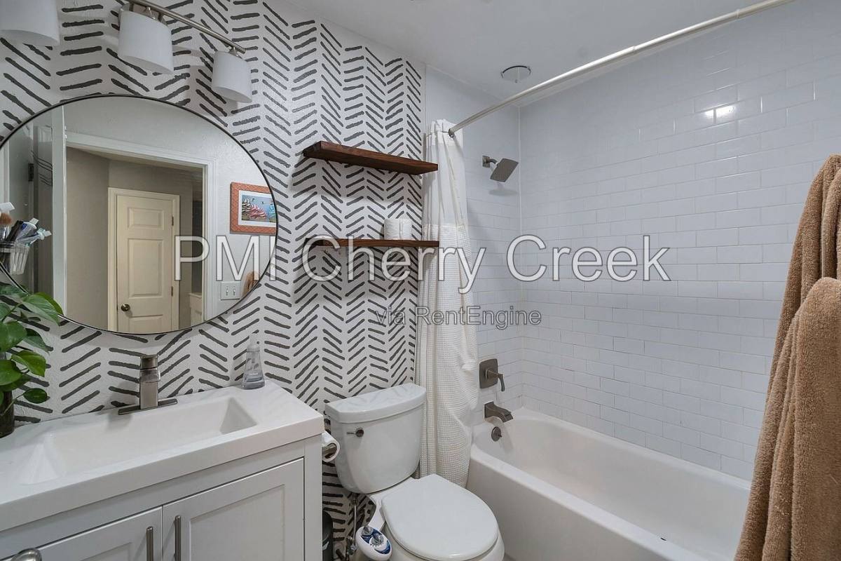 House for rent at 4891 S Holland Court, Littleton, CO 80123