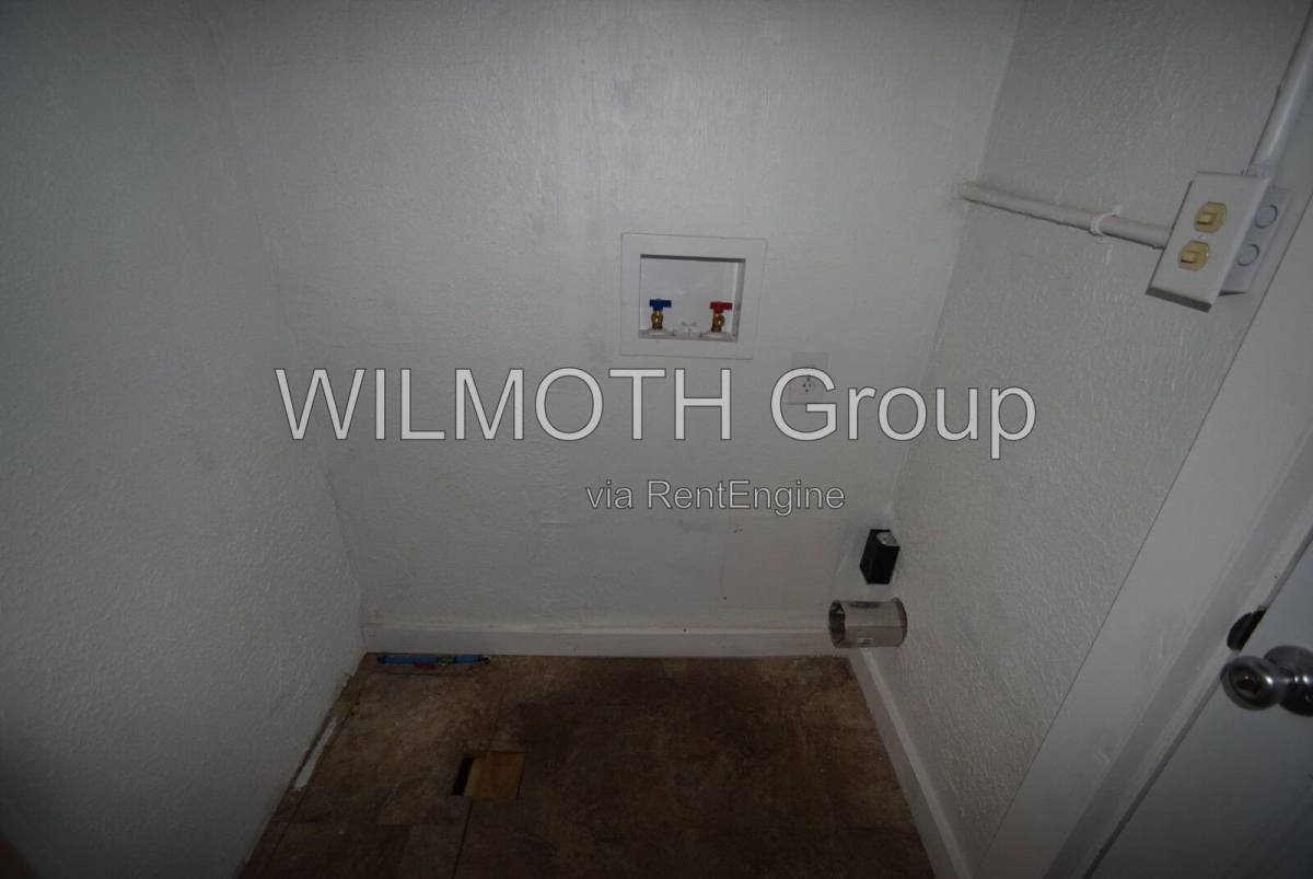 Apartment for rent at 1040 Division St, Indianapolis, IN 46221