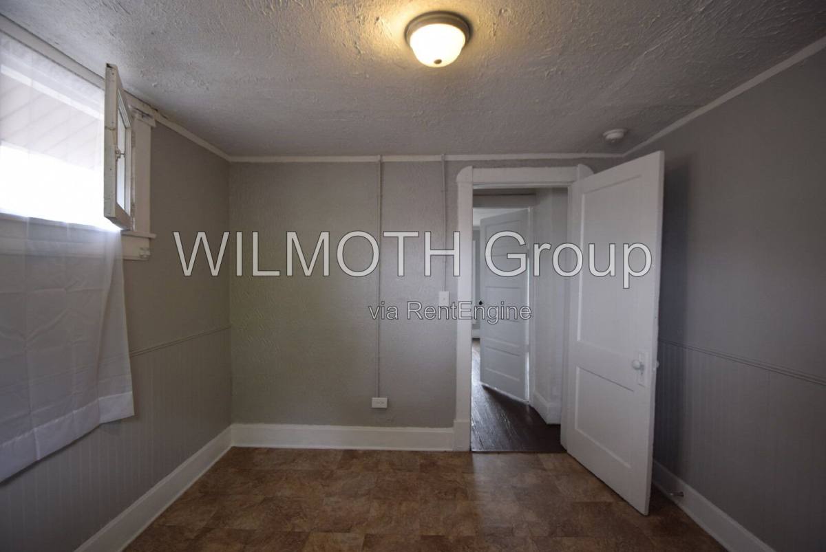 Apartment for rent at 1040 Division St, Indianapolis, IN 46221