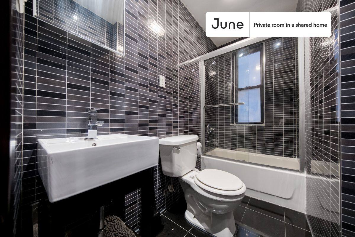 Apartment for rent at 312 W 114th St #B, New York, NY 10026