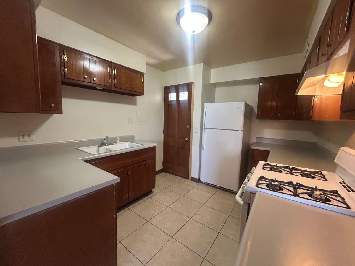 Apartment for rent at 1450 18th Ave, Rock Island, IL 61201