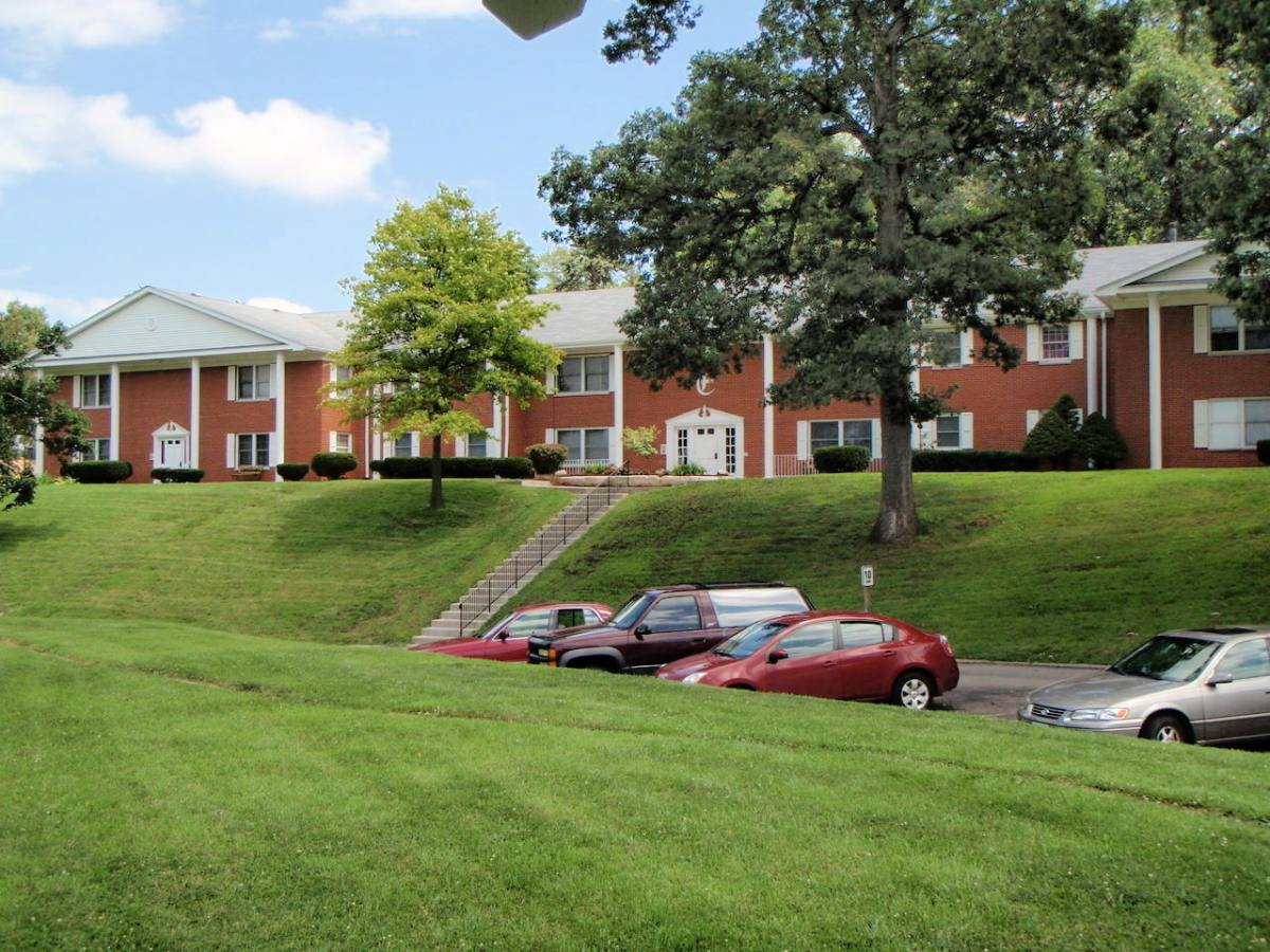 Apartment for rent at Cody Bldg B, 1450 18th Ave, Rock Island, IL 61201