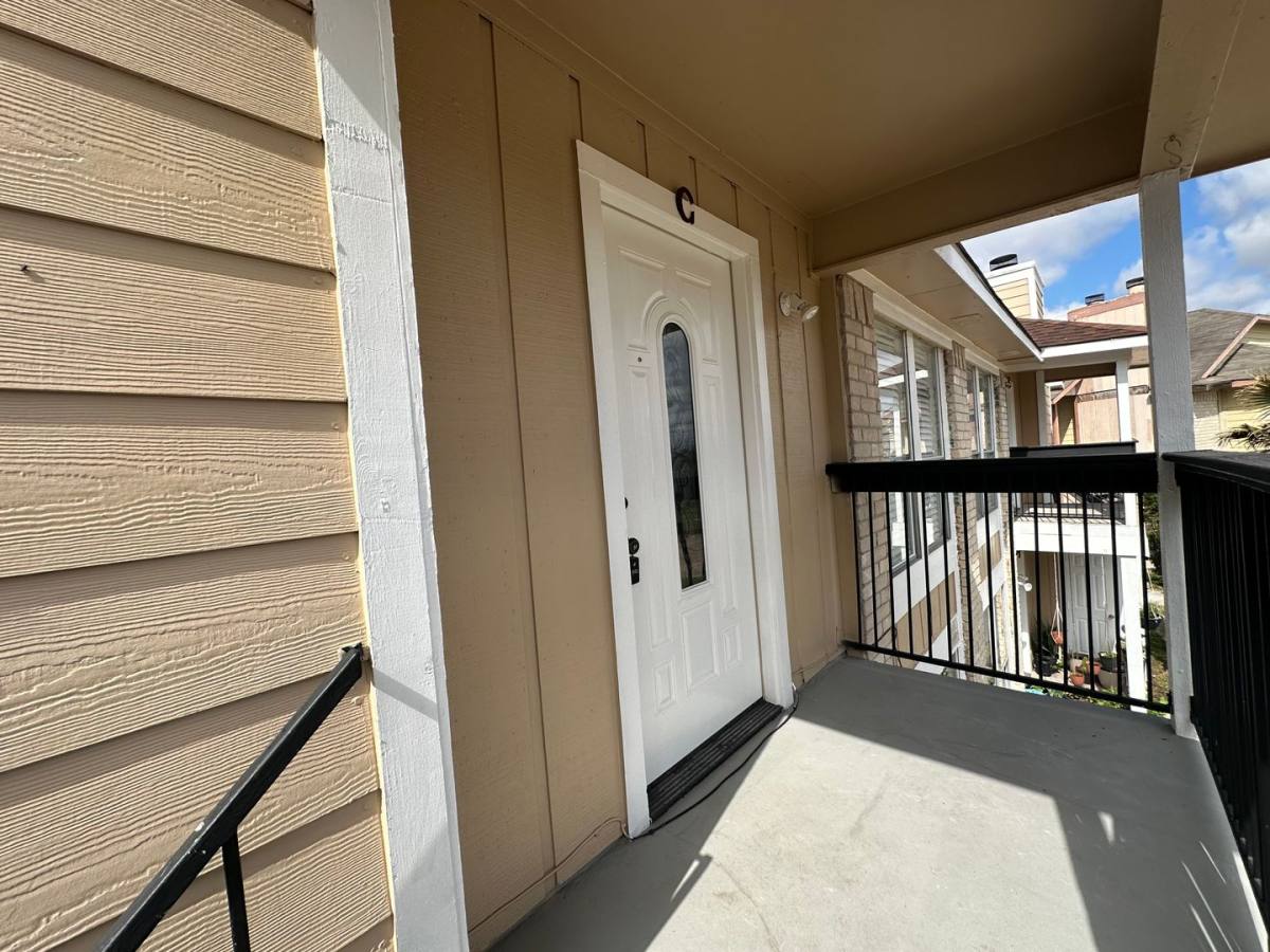 Condo for rent at 11506 Meadow Pines Court #C, Stafford, TX 77477