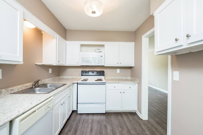 Apartment for rent at 9455 Goodman Rd, Olive Branch, MS 38654