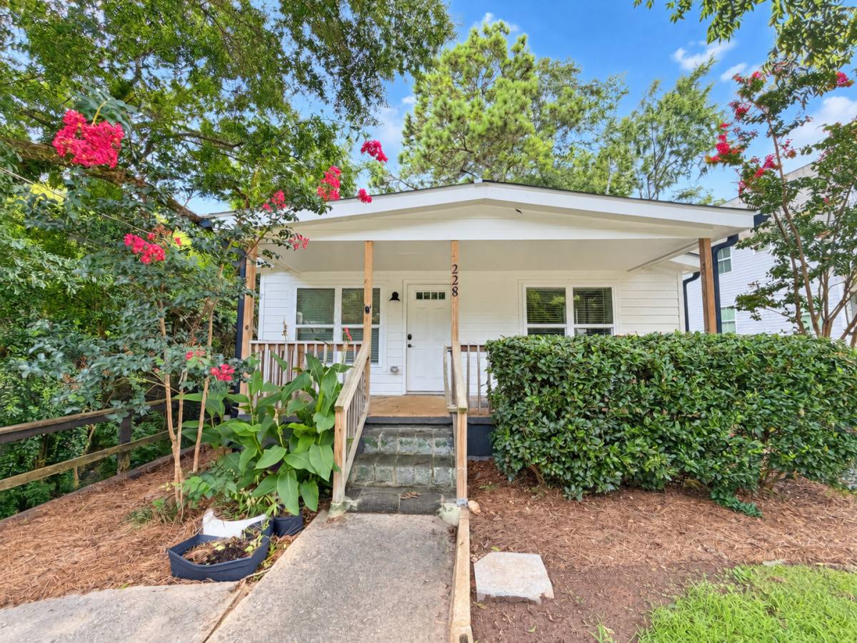 House for rent at 228 S Rocksprings St, Athens, GA 30606