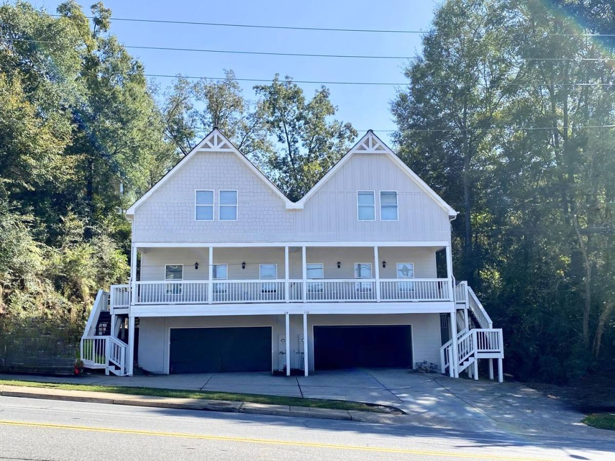 House for rent at 110 N Ave, Athens, GA 30601