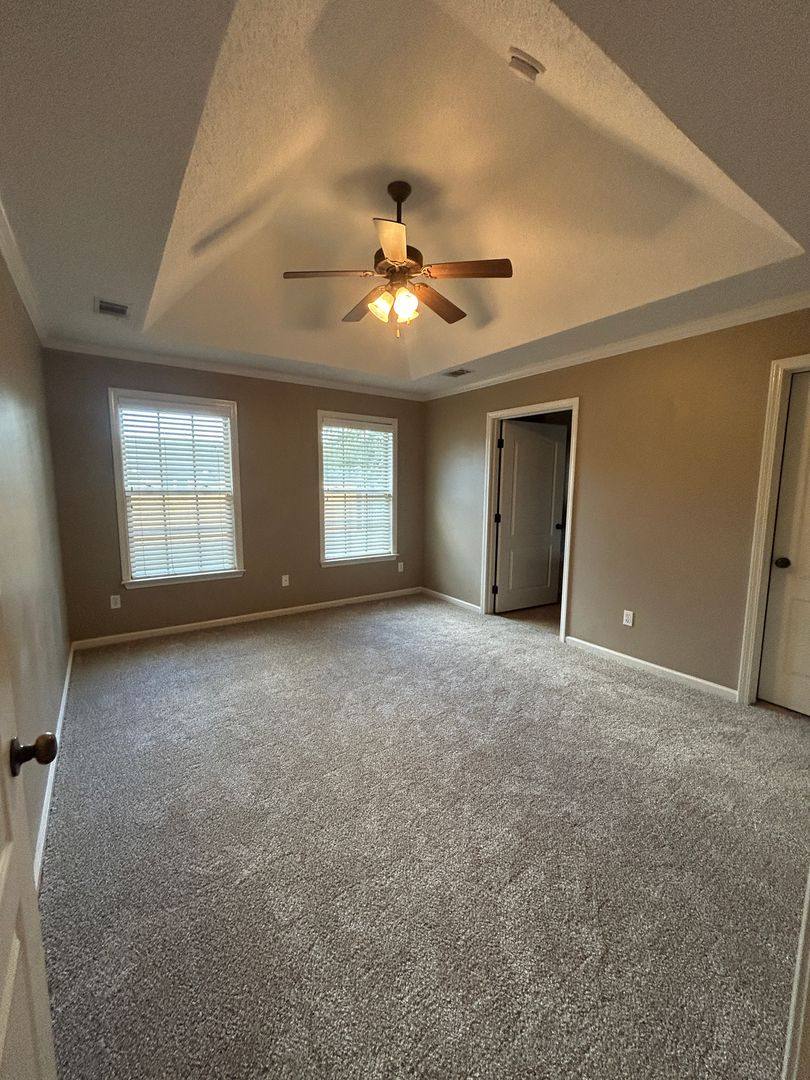 House for rent at 11403 Evergreen Ave, Northport, AL 35475