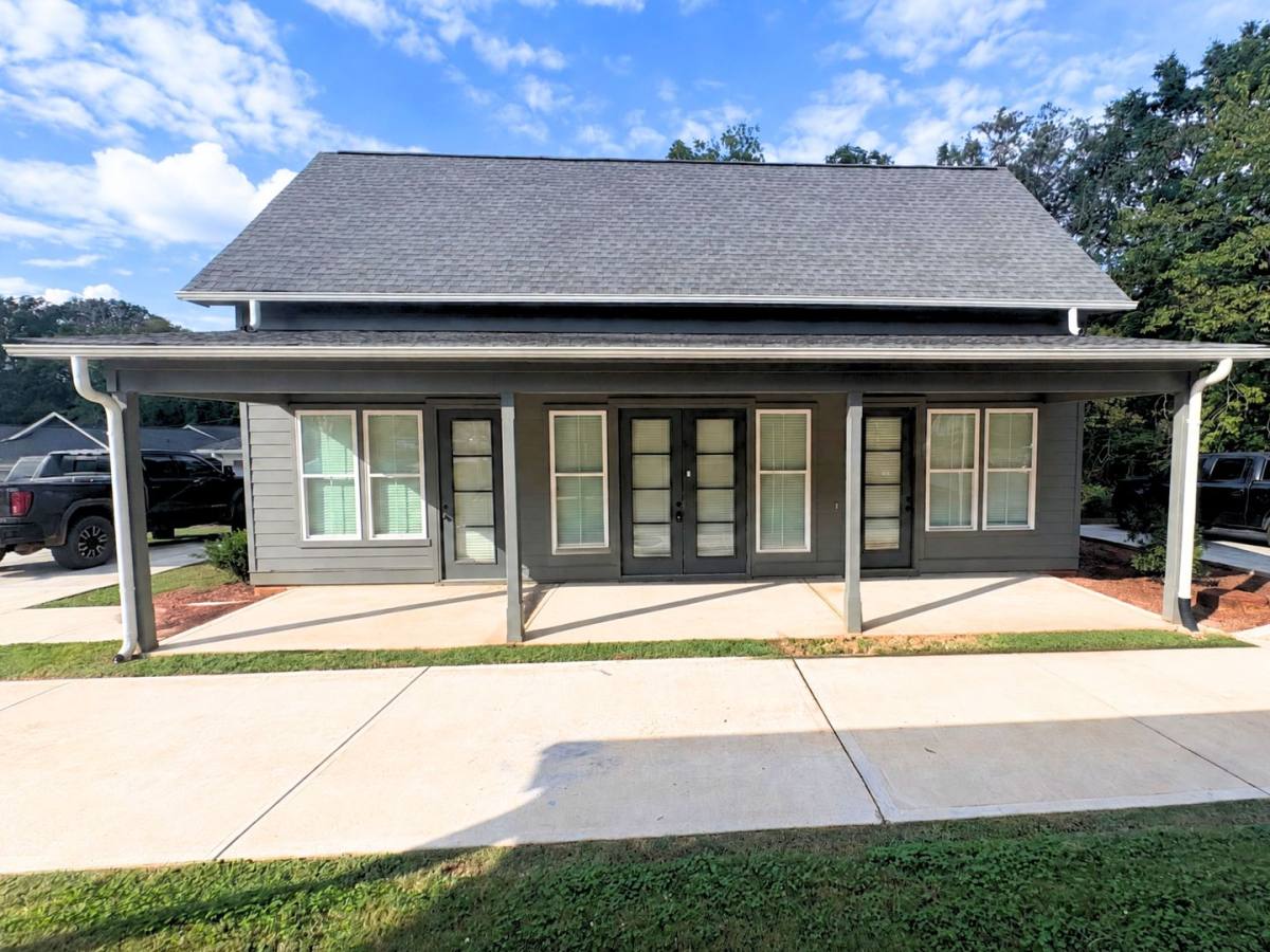 House for rent at 253 Bailey St #B, Athens, GA 30605