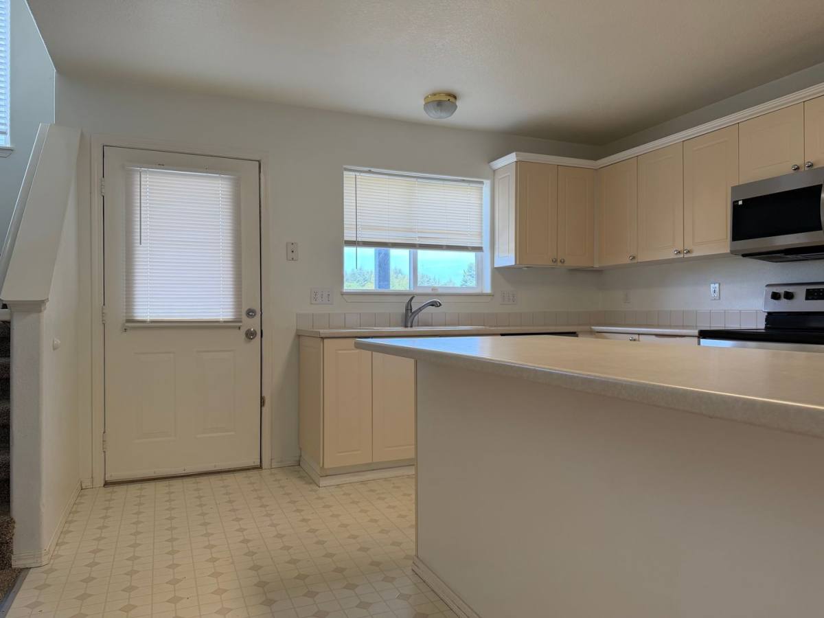 House for rent at 14110 SE Summerfield Loop, Happy Valley, OR 97086