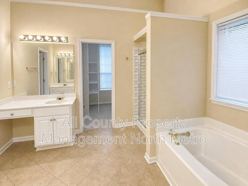 House for rent at 2720 Two Rock Court, Alpharetta, GA 30004