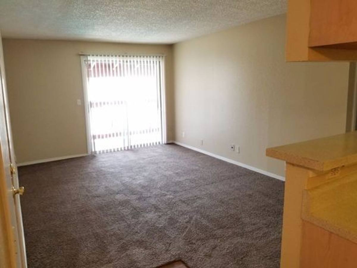 Apartment for rent at Waterstone, 1054 E 57th Place, Tulsa, OK 74105