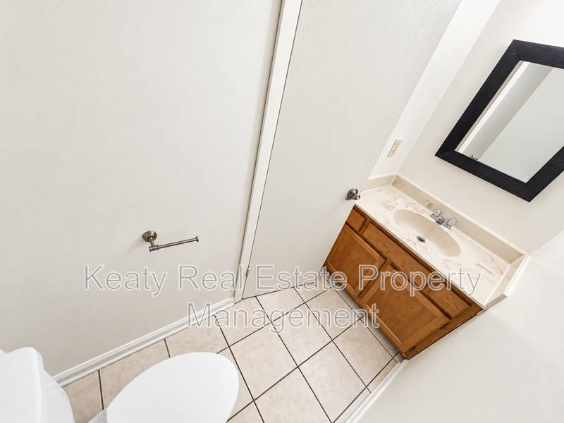 Townhouse for rent at 111 C Shekel Dr, Lafayette, LA 70508