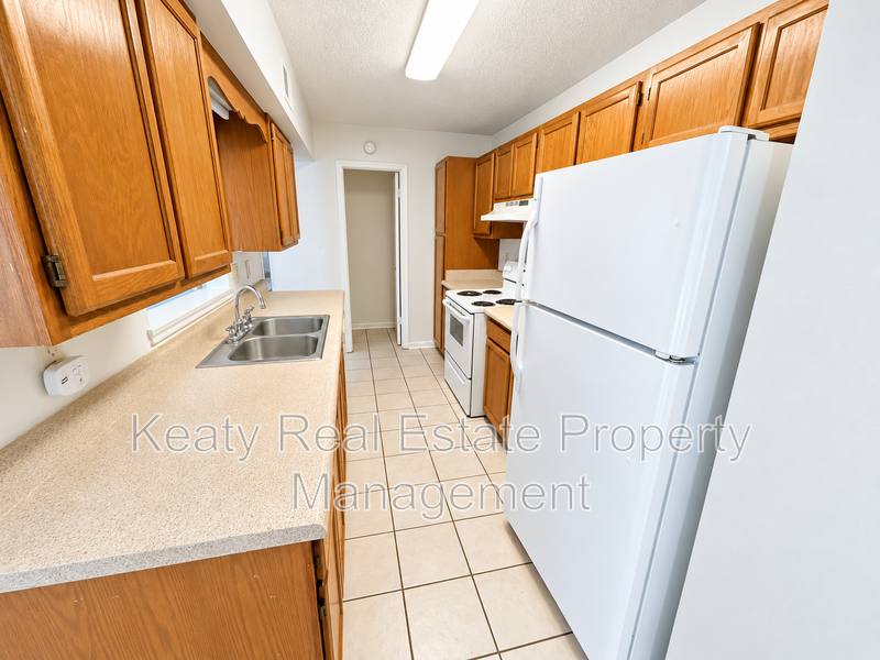 Townhouse for rent at 111 C Shekel Dr, Lafayette, LA 70508