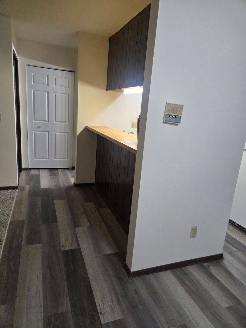 Apartment for rent at 827 Evergreen Dr, Hartford, WI 53027