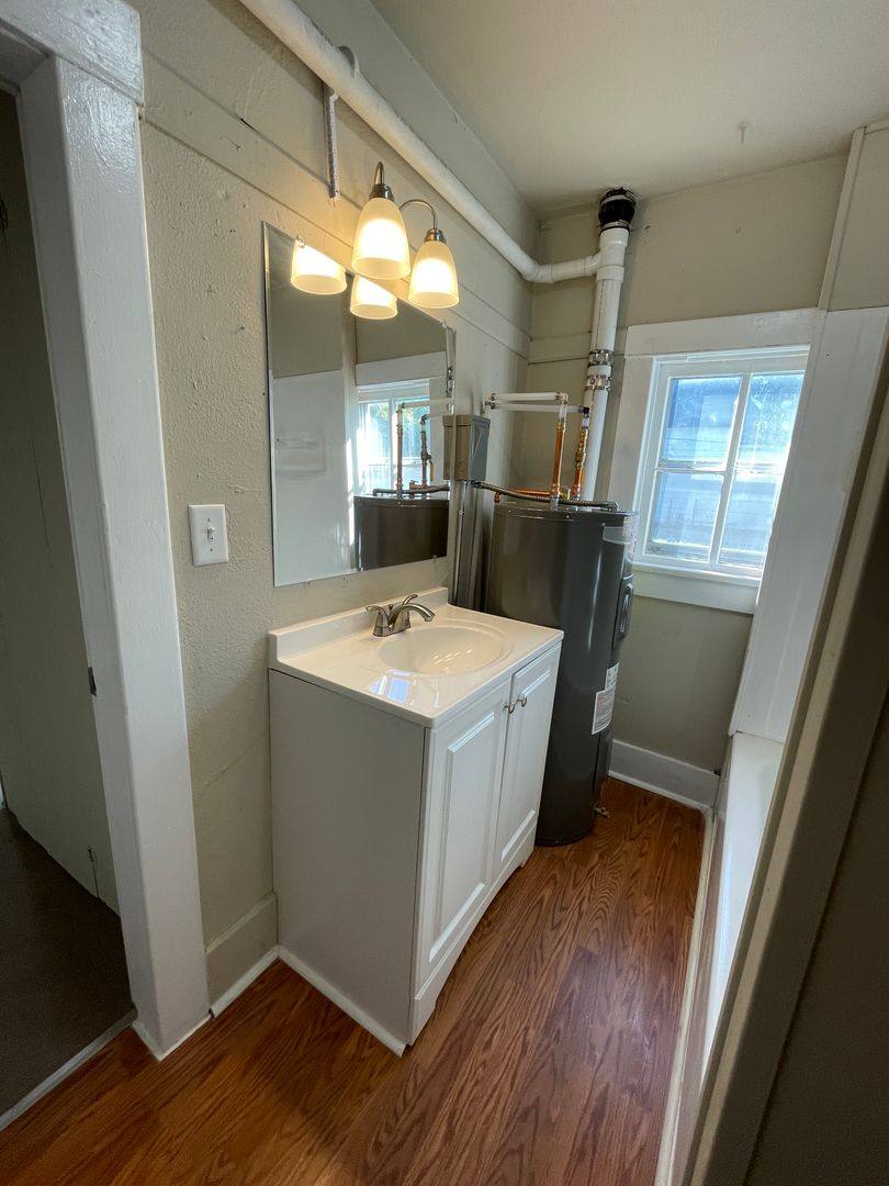 House for rent at 631 3rd St, Perry, IA 50220