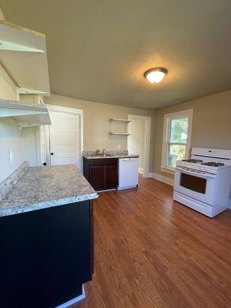 House for rent at 631 3rd St, Perry, IA 50220