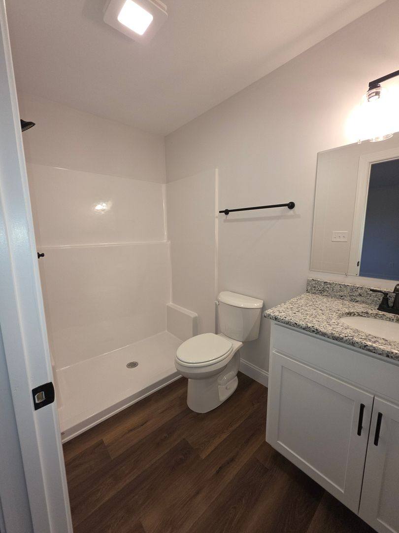 Apartment for rent at 2266 Smith Mountain Lake Pw, Huddleston, VA 24104
