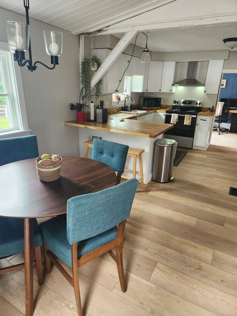 Apartment for rent at 17 George St, Bangor, ME 04401
