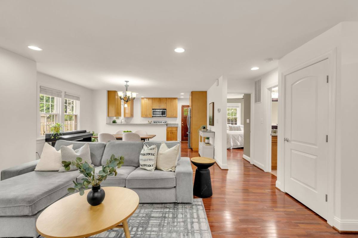 Condo for rent at 8604 Woodlawn Court, Alexandria, VA 22309