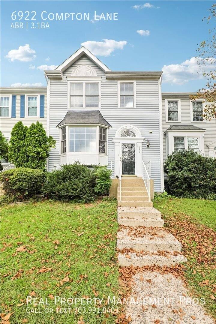 Townhouse for rent at 6922 Compton Lane, Centreville, VA 20121