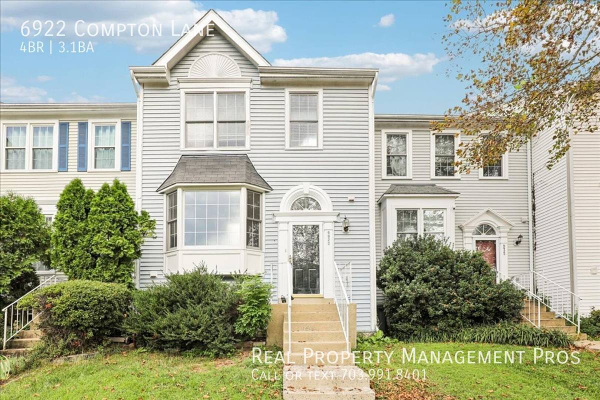 Townhouse for rent at 6922 Compton Lane, Centreville, VA 20121