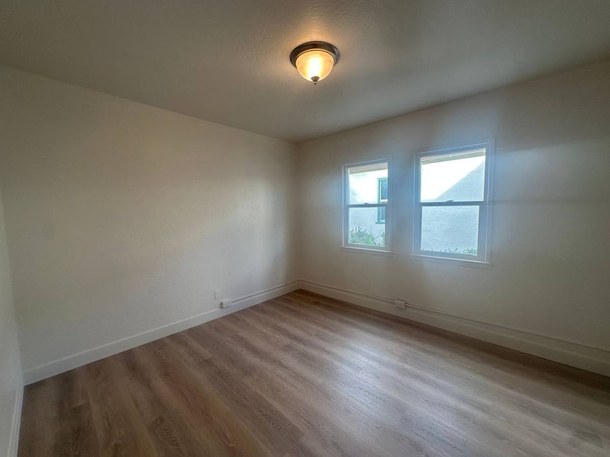 Apartment for rent at 413-413 1 2 Montgomery, Santa Barbara, CA 93103