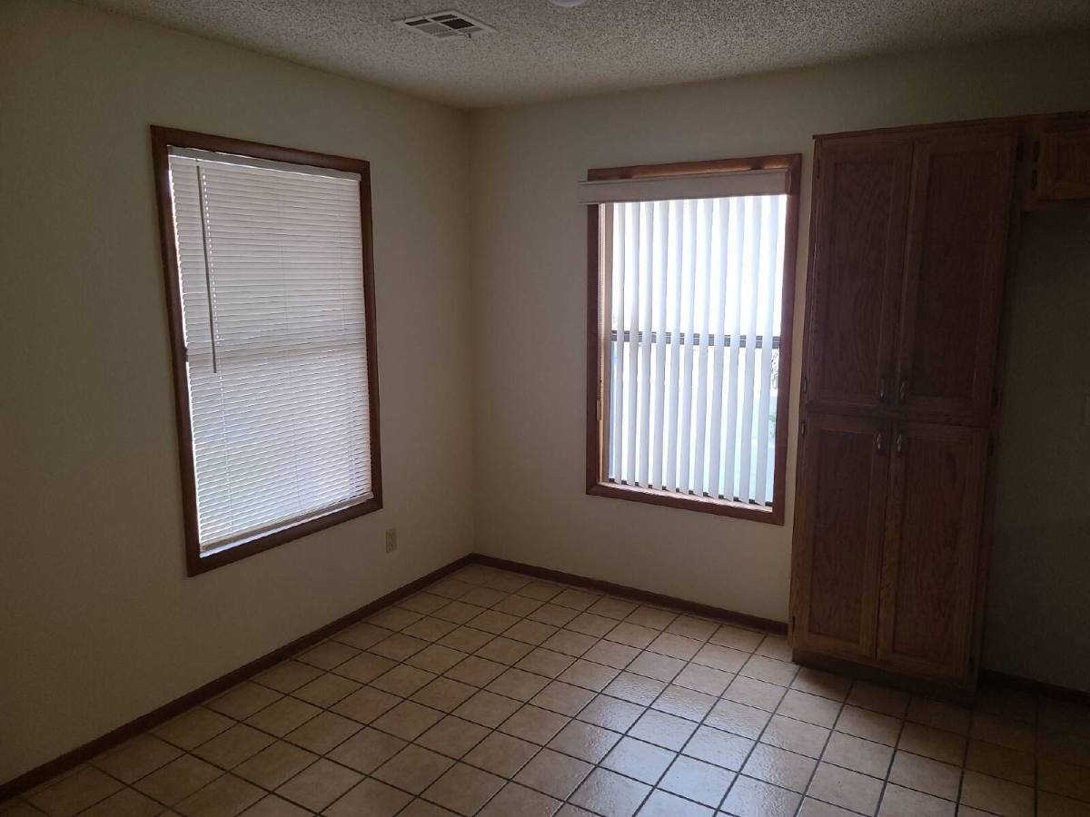 House for rent at 328 Caracas Dr, Las Vegas, NV 89145