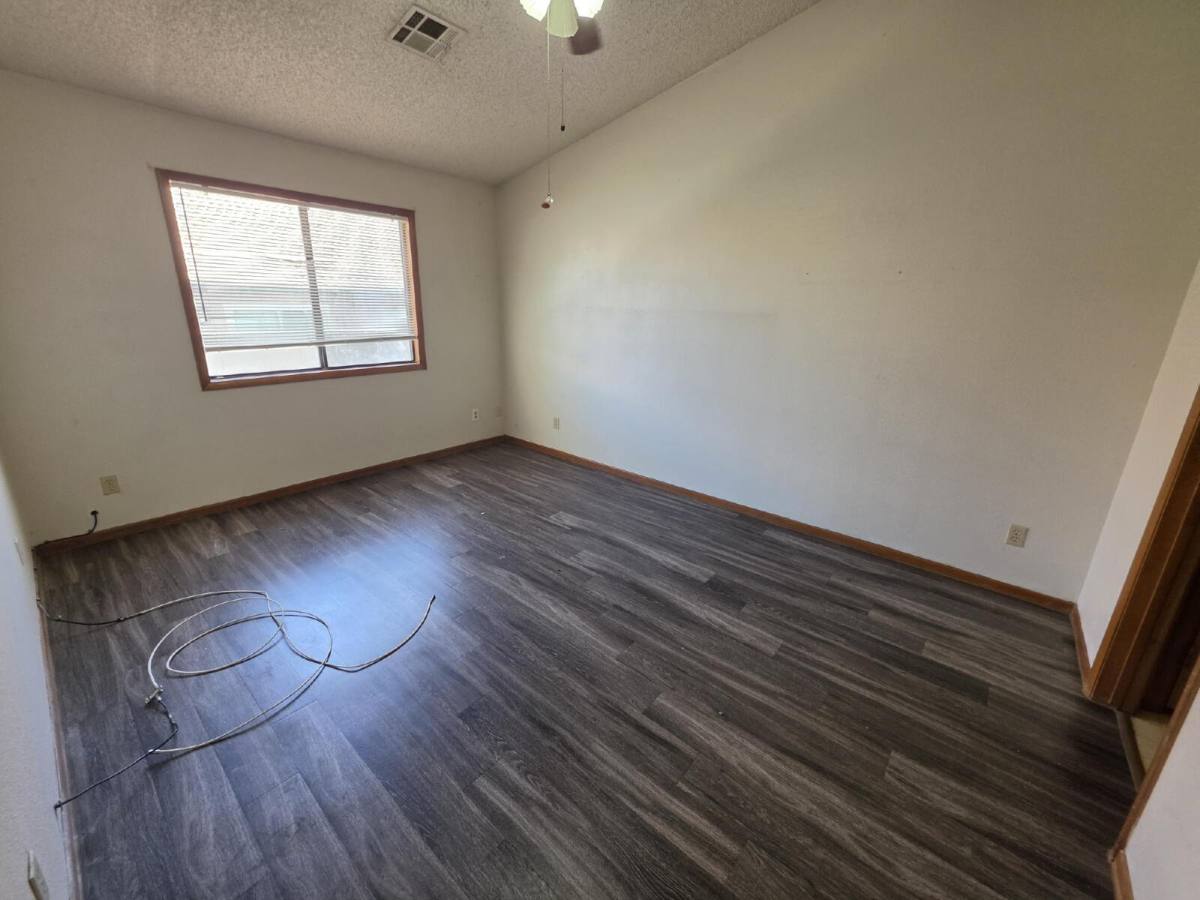 House for rent at 328 Caracas Dr, Las Vegas, NV 89145