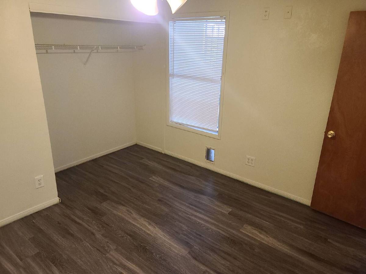 House for rent at 328 Caracas Dr, Las Vegas, NV 89145