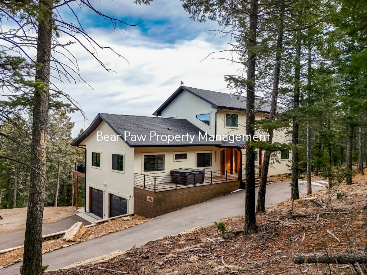 House for rent at 25553 Mountain Moss Court, Evergreen, CO 80439