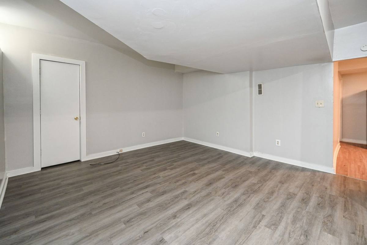 Apartment for rent at 872 Clifton Crest Terrace #3, Cincinnati, OH 45220