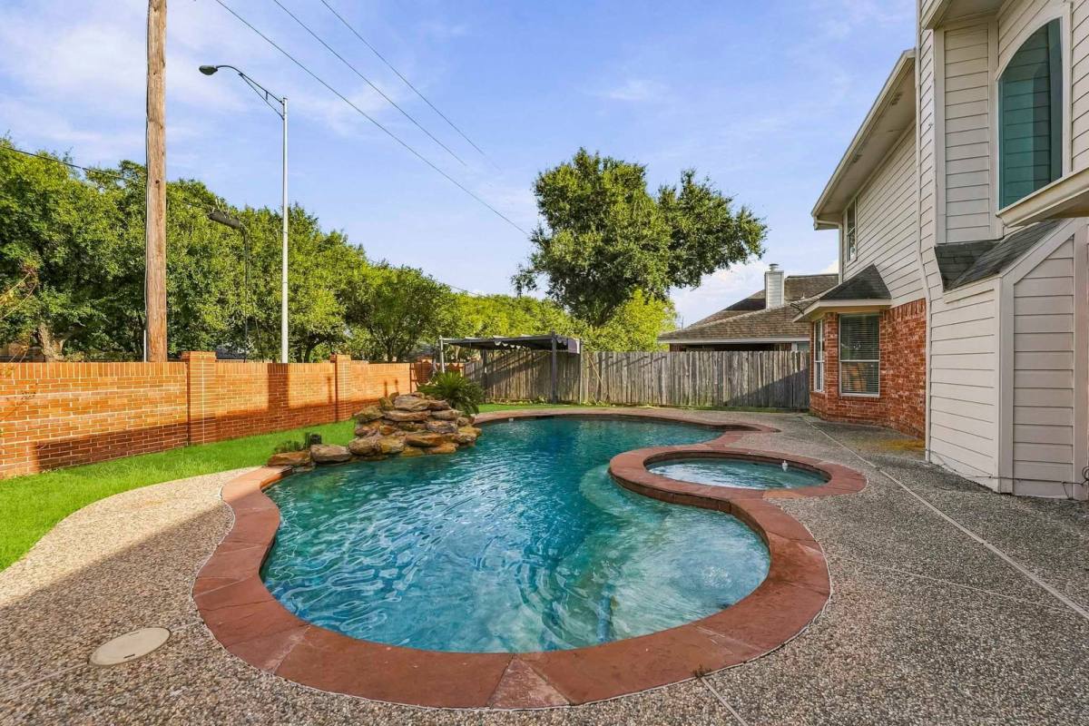 House for rent at 22931 Palm Trail Dr, Katy, TX 77494