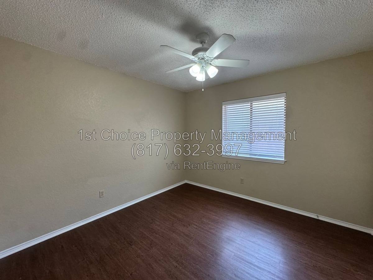 Apartment for rent at 4117 Fossil Ridge Dr, Fort Worth, TX 76137