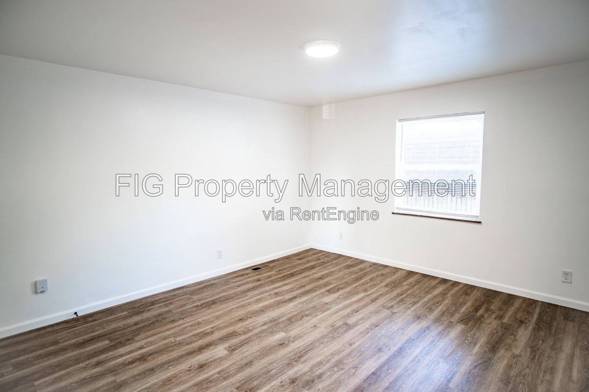 Apartment for rent at 315 N Castle St #LEVEL, Knoxville, TN 37914