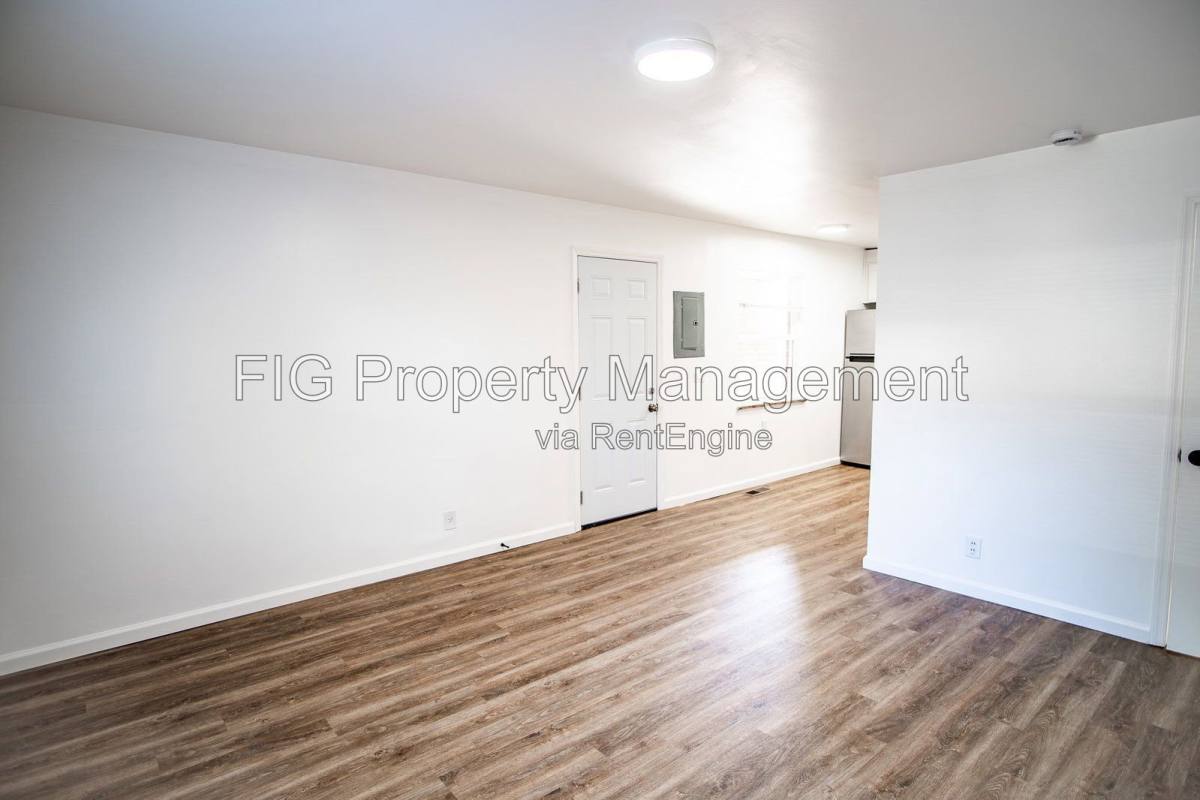 Apartment for rent at 315 N Castle St #LEVEL, Knoxville, TN 37914