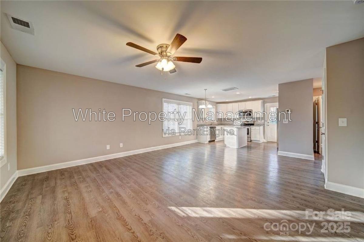 House for rent at 1414 Mason St, Kannapolis, NC 28081