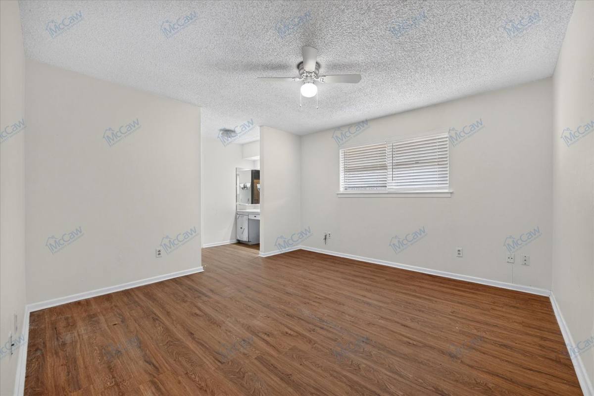 Apartment for rent at 4900 Inverness Ave, Fort Worth, TX 76132
