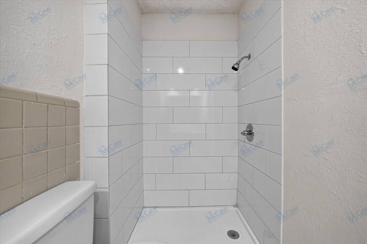 Apartment for rent at 4900 Inverness Ave, Fort Worth, TX 76132