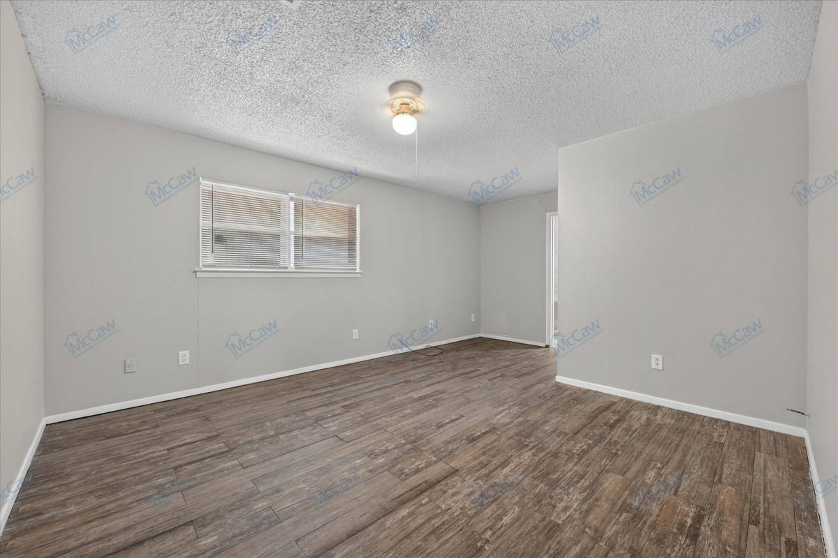 Apartment for rent at 4902 Inverness Ave, Fort Worth, TX 76132