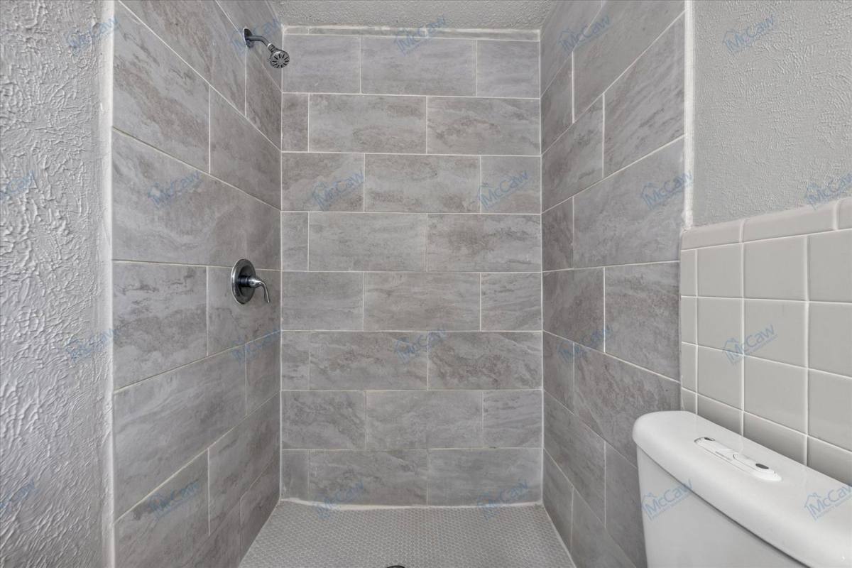 Apartment for rent at 4902 Inverness Ave, Fort Worth, TX 76132