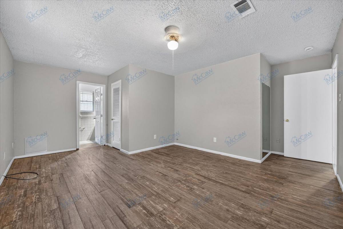 Apartment for rent at 4902 Inverness Ave, Fort Worth, TX 76132
