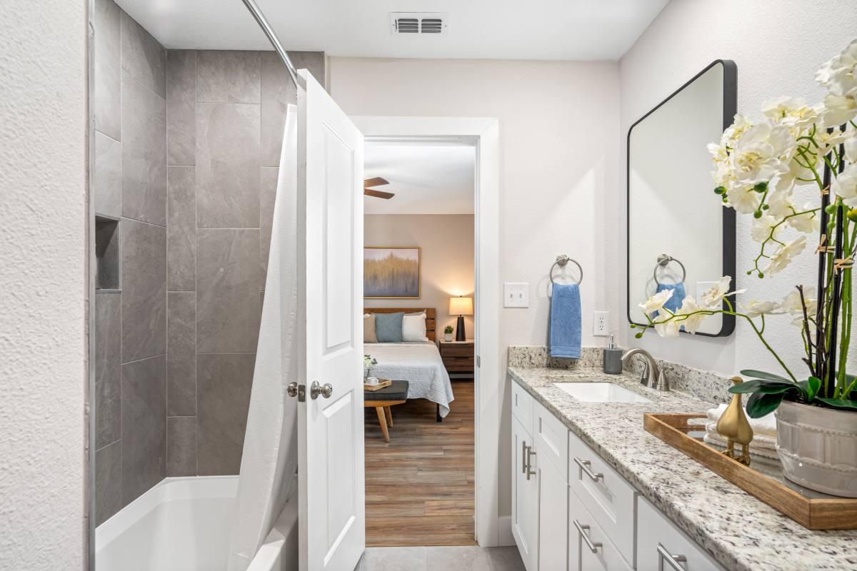 Apartment for rent at 420 Craig St #E1, Sulphur Springs, TX 75482