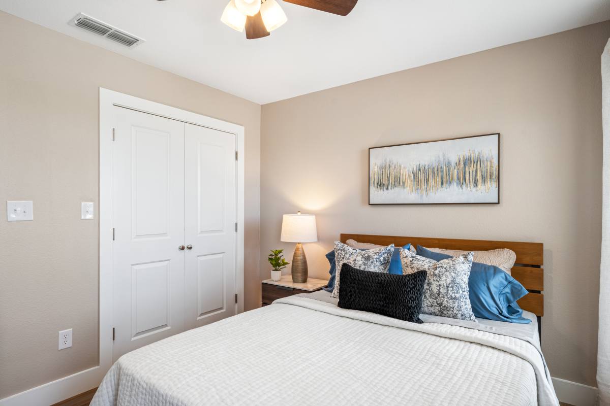 Apartment for rent at 420 Craig St #E1, Sulphur Springs, TX 75482