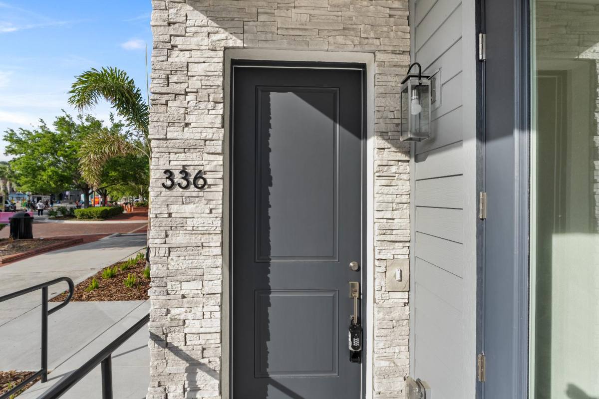 Townhouse for rent at 336 Center Lake Lane #336, Oviedo, FL 32765