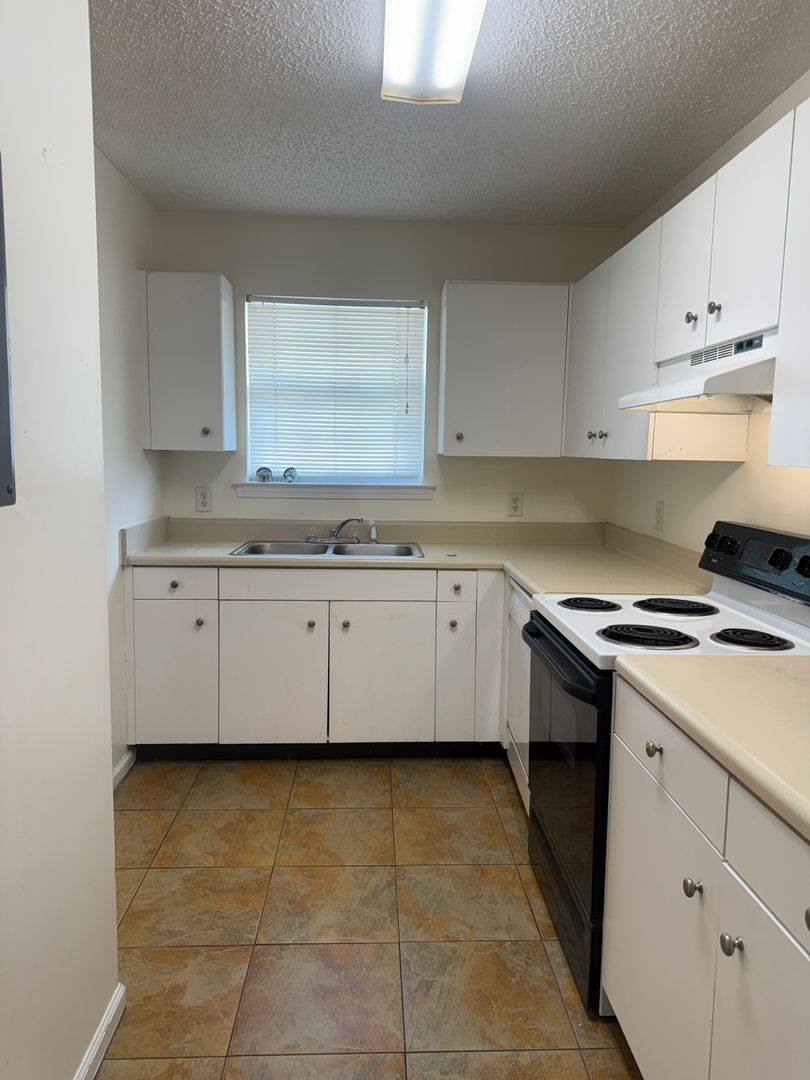 Condo for rent at 151 Winter Chase Lane, Brunswick, GA 31520