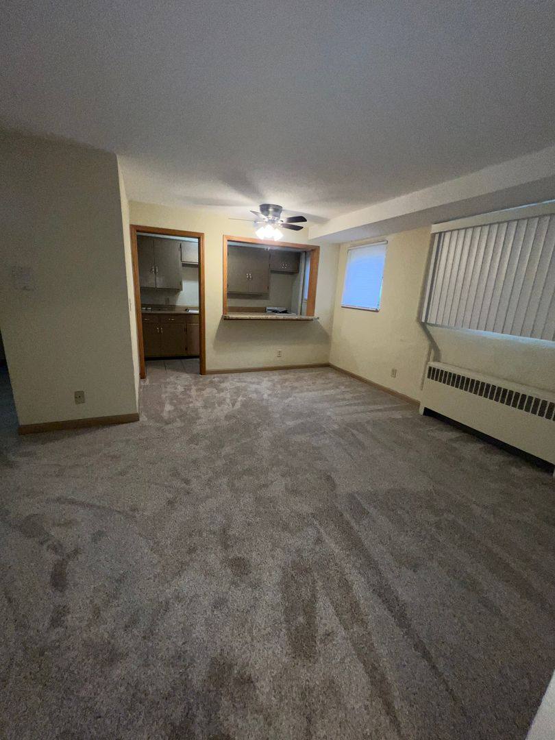 Apartment for rent at 905 Kilian Blvd SE, St. Cloud, MN 56304